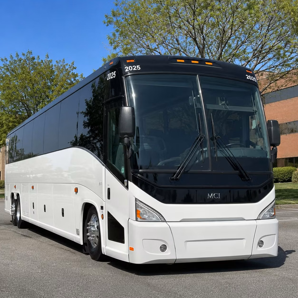 book long distance transportation in houston or any city nearby