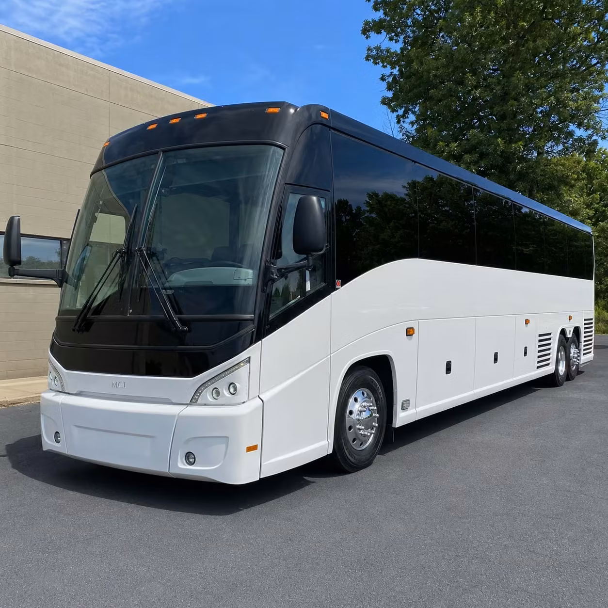 event conference shuttle bus rentals for houston businesses